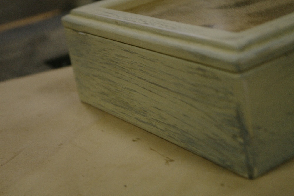 holzwerkエイジングの家具のご紹介_e0203442_2073926.jpg