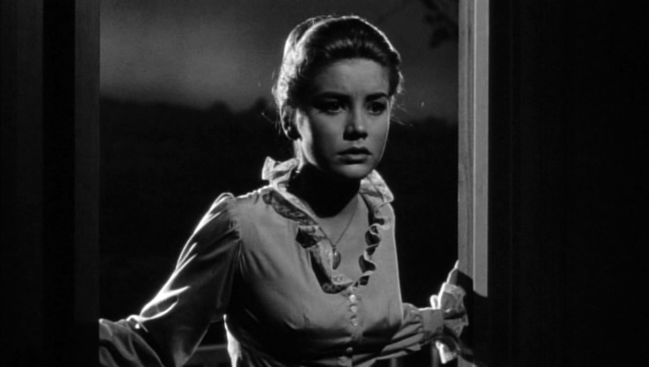 ドロレス・ハート（Dolores Hart）「掠奪者（The Plunderers）」（1960）・・・②_e0042361_2333298.jpg