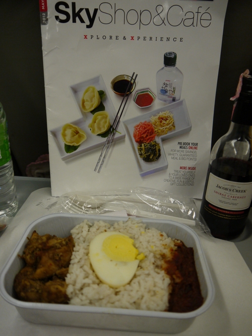 バリへの旅(1)―Air Asiaの強さ?!_e0123104_658512.jpg
