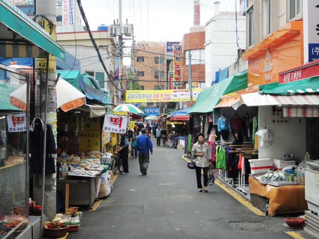 東莱（ドンネ）市場と東莱パジョン_c0232025_2216483.jpg