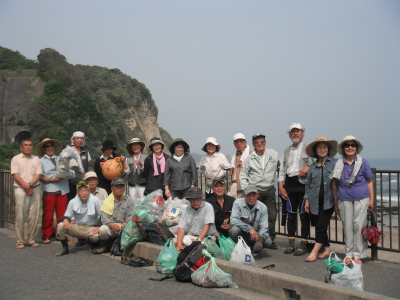 海岸清掃_f0014793_16163287.jpg
