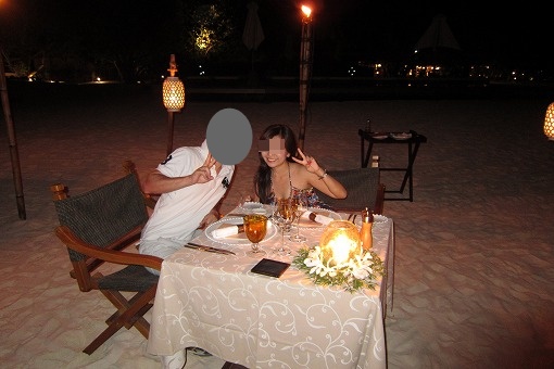 モルディブ旅行記-18　コンスタンス ムーフシ　Romantic Dinner on the Beach_e0160595_1348583.jpg