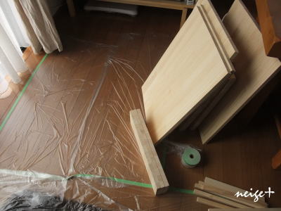 洗面台用シェルフ作り♪_f0023333_6112519.jpg