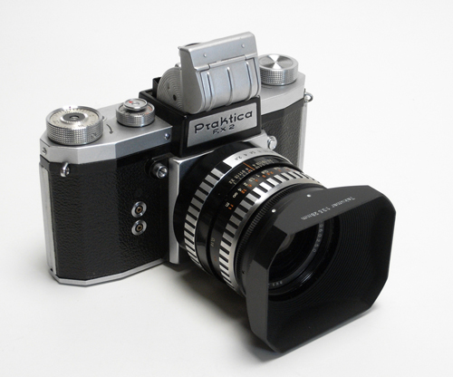 予約販売 Praktica FX2 ちょい古道具ライフ : フィルムカメラ