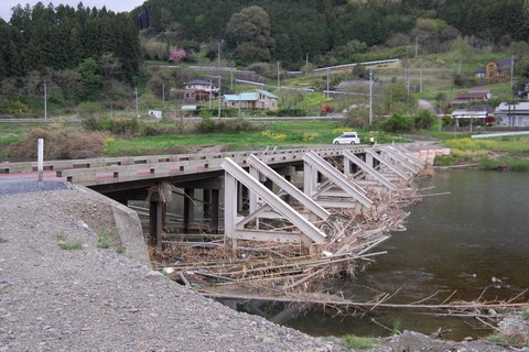 平山橋_c0026142_23524972.jpg