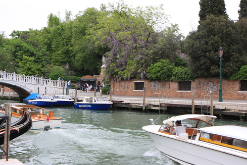 イタリア紀行 DUE Vade a Venezia_a0194908_1165242.jpg