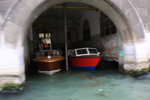 イタリア紀行 DUE Vade a Venezia_a0194908_1183079.jpg