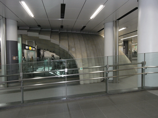 a0210108_2395673.gif
