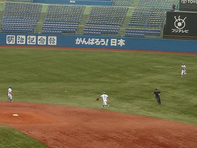 日本大対青学大　５月９日　東都大学野球１部_b0166128_1053325.jpg