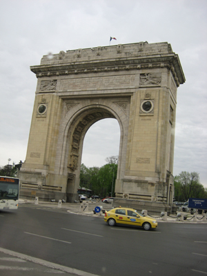 世界遺産の旅・ルーマニア　（１）４月２０日（金曜日）_e0090555_2029758.jpg