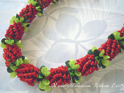 Strawberry Candle Lei_a0262183_1021283.jpg