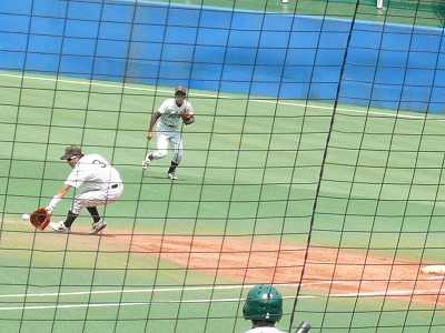 国士舘大対専修大 5月7日 東都大学野球2部_b0166128_1531143.jpg