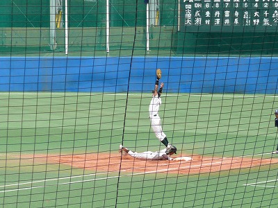 国士舘大対専修大　５月７日　東都大学野球２部_b0166128_1544254.jpg