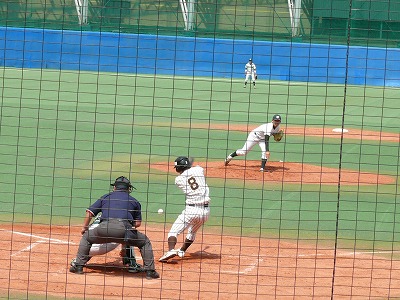 国士舘大対専修大　５月７日　東都大学野球２部_b0166128_1595987.jpg