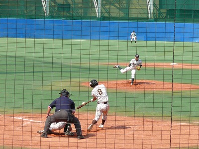 国士舘大対専修大　５月７日　東都大学野球２部_b0166128_16124150.jpg