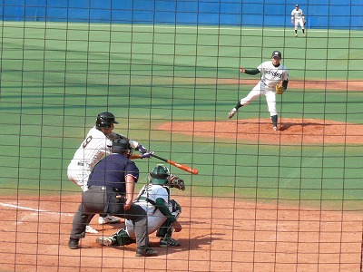 国士舘大対専修大　５月７日　東都大学野球２部_b0166128_16144653.jpg