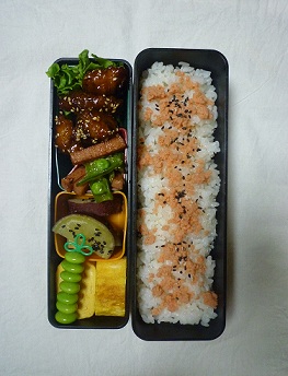 お弁当。_c0150632_2215165.jpg