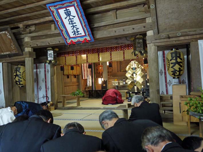 2年に一度の東大社桜井神幸祭、嵐ついて挙行：12・4・14_c0014967_1794786.jpg