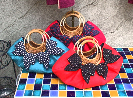 RIBBON de RATTAN BAG♡_a0066680_1525574.jpg