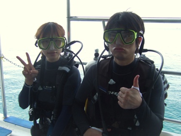 大きなボートは快適快適!_f0144385_19533470.jpg
