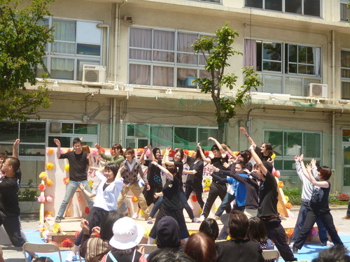 板ボラ ダンス編_a0080406_19435342.jpg