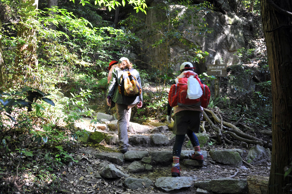 宝満山 ヘロヘロ登山記_a0042310_1129345.jpg