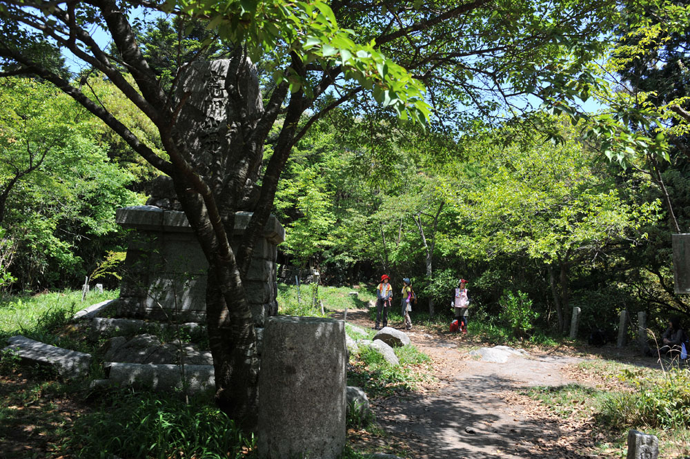 宝満山 ヘロヘロ登山記_a0042310_12162630.jpg