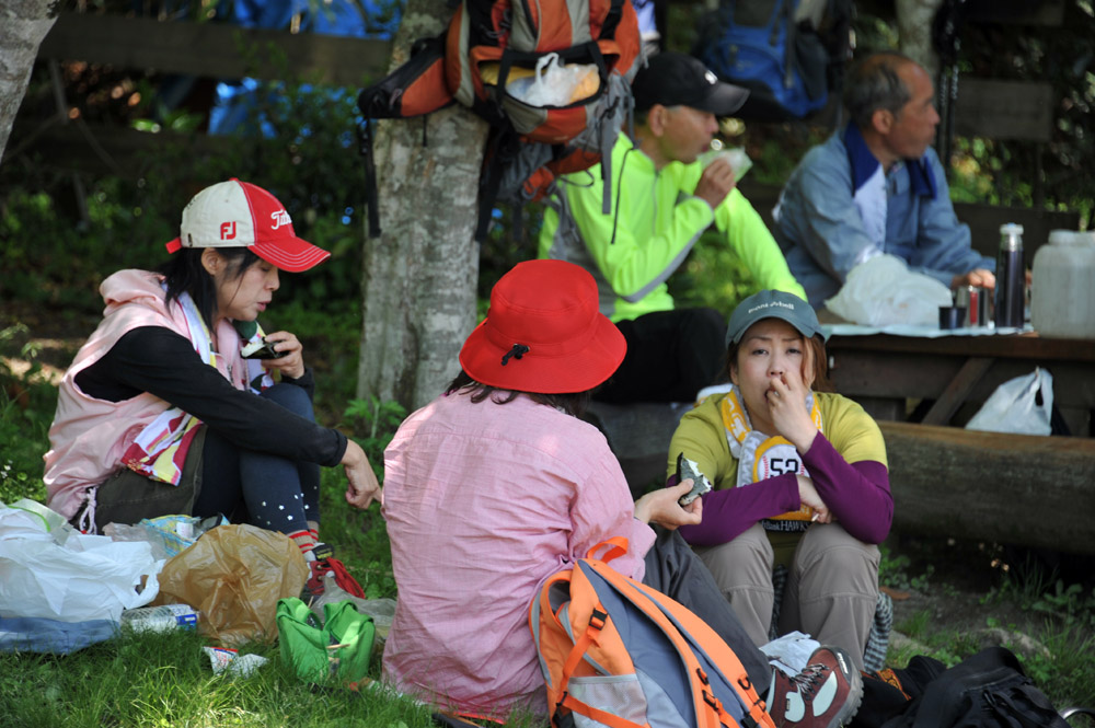 宝満山 ヘロヘロ登山記_a0042310_12375522.jpg