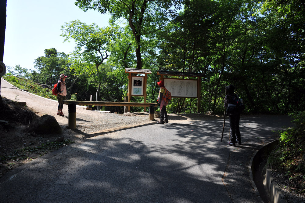 宝満山 ヘロヘロ登山記_a0042310_12542518.jpg