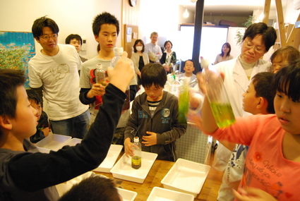 化学会を行いました!_d0127925_127477.jpg