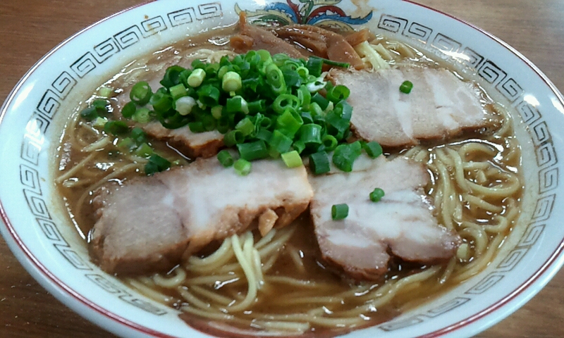 和歌山ラーメン　うらしま_a0114618_1917047.jpg