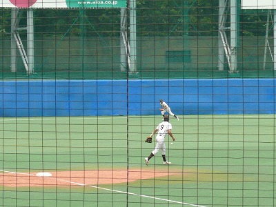 専修大対国士舘大 5月8日 東都大学野球2部_b0166128_1450456.jpg