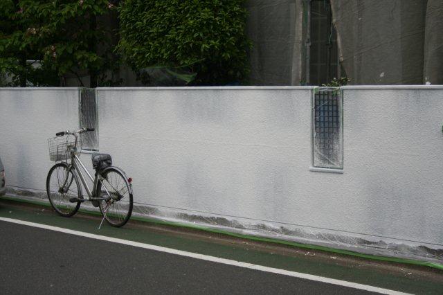 塗装工事が佳境に(東京都調布市)_e0207151_19405971.jpg