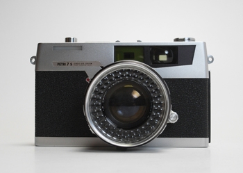 アリバイ日記: 【フィルムカメラ】ペトリのレンジファインダー