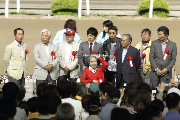 トークショー「花の15期生同窓会in高知競馬場」 その1_a0077663_914839.jpg