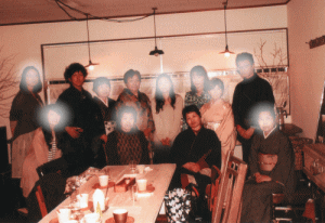 時間を運ぶ男_a0251920_122582.gif