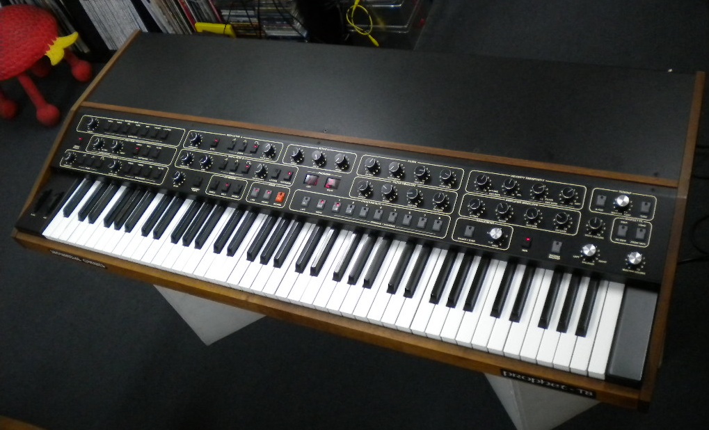 SEQUENTIAL CIRCUITS prophet-T8試奏記 : 風流音色まねゑもん SEQUENTIAL CIRCUITS prophet-T8試奏記 : 風流音色まねゑもん