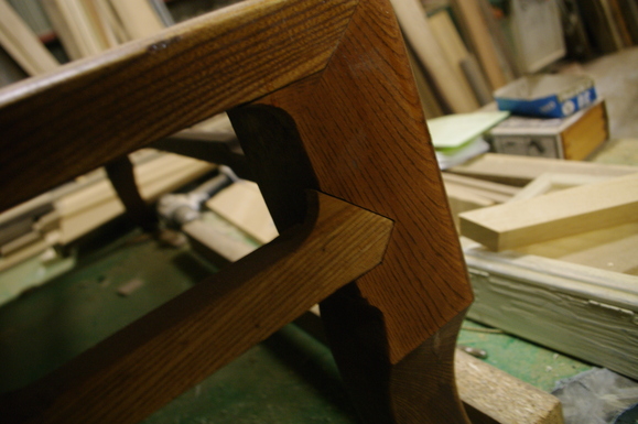 Holzwerk、製作ラッシュ到来!!!古材再生(Rewood)_e0203442_3294574.jpg