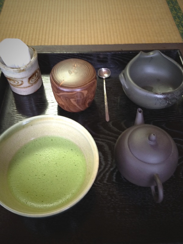 着物教室開講会にて呈茶_b0220318_1835964.jpg