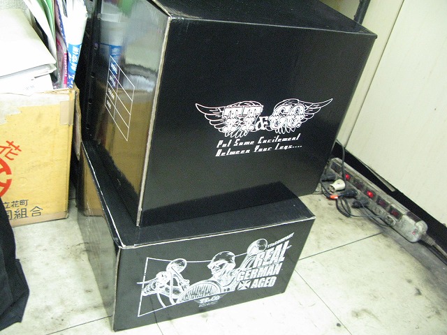2012 gee Tシャツ完成!!_a0110720_16175319.jpg