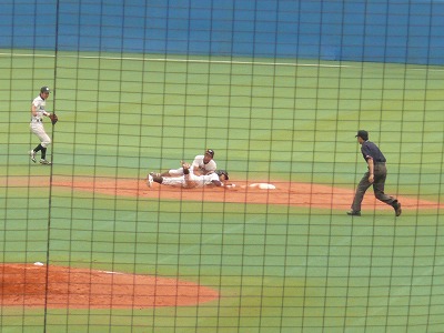 国士舘大対専修大 5月9日 東都大学野球2部_b0166128_14204345.jpg