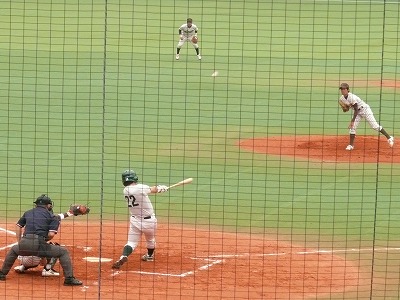 国士舘大対専修大 5月9日 東都大学野球2部_b0166128_144313.jpg