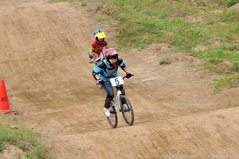 2012 JOSF 緑山５月定期戦VOL4：パウダーパフ決勝　動画あり　_b0065730_23102144.jpg