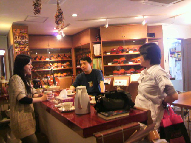 f0024708_22112920.jpg