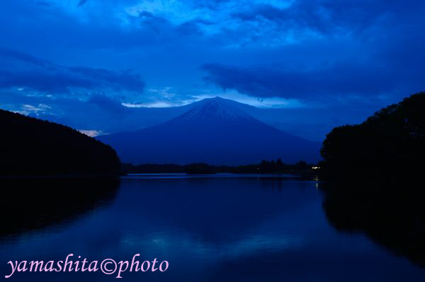 5月２１日の田貫湖の黎明時の雲模様_a0158609_1924304.jpg