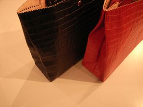 \"M&K 紙袋のような革バック ヨコ\"ってこんなこと。_c0140560_10103441.jpg