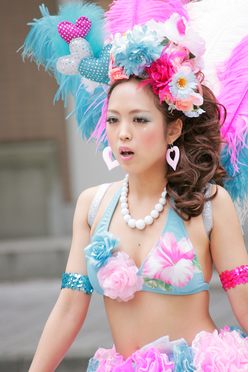 神戸　サンバ少女 