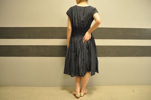 一枚のワンピース ・ ・ ・ =TOUJOURS=_b0110582_2045877.jpg