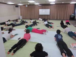 産後のヨーガ１日講習会　in　名古屋_c0191589_1721561.jpg