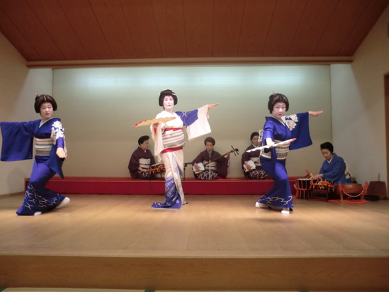 昨日までの活動の写真を載せます_e0119092_14173420.jpg